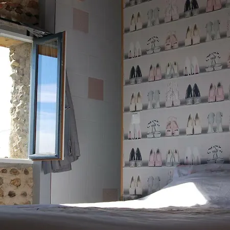 Domaine Saint Esselin Hotel