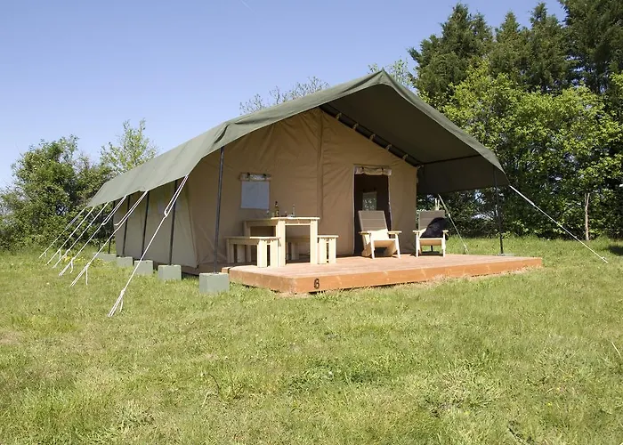 Hotel Domaine Saint Esselin *