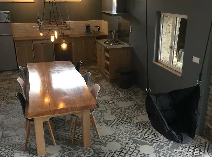 Hotel Domaine Saint Esselin